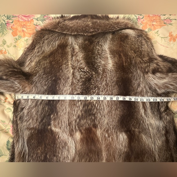 Raccoon Fur coat - Picture 8 of 10